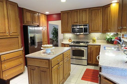 5th image of 12335 Country Glen Ln