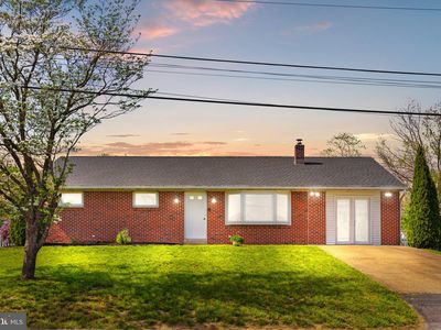 5832 Mayfair Dr, Harrisburg, PA, 17112