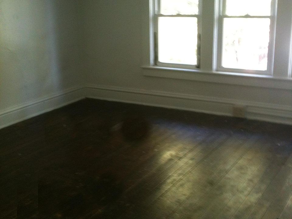 2nd image of 1043 11th St