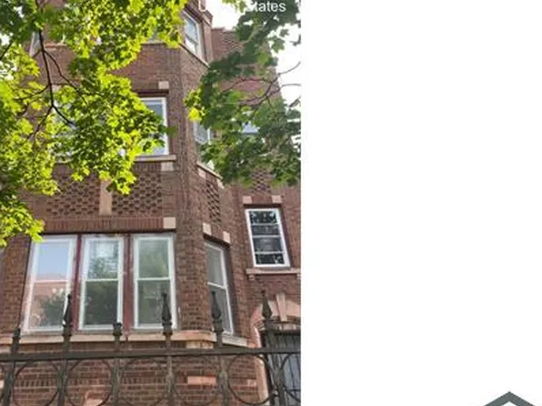 1109 N Lawler Ave #3, Chicago, IL 60651