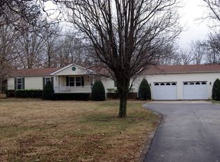 409 Ew Miller St, Hazel, KY 42049