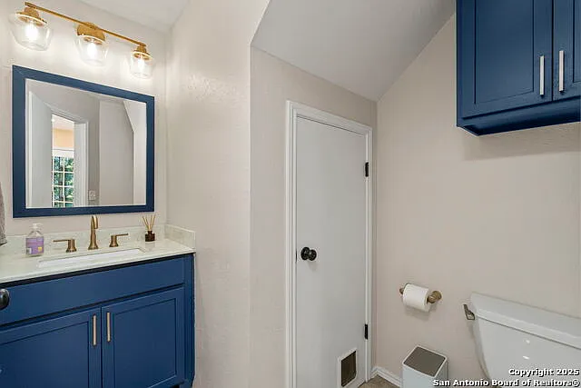 7306 Park West Dr — Photo 16