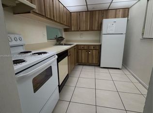 8700 SW 133rd Avenue Rd APT 120, Miami, FL 33183