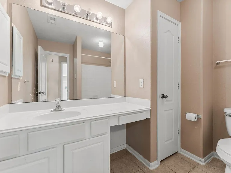 30218 Deleon Fields Dr — Photo 31
