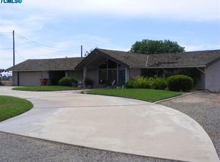 33313 Road 158, Ivanhoe, CA 93235