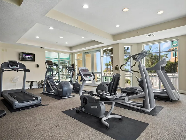 2230 W Beach Blvd #ID1473618P — Photo 13