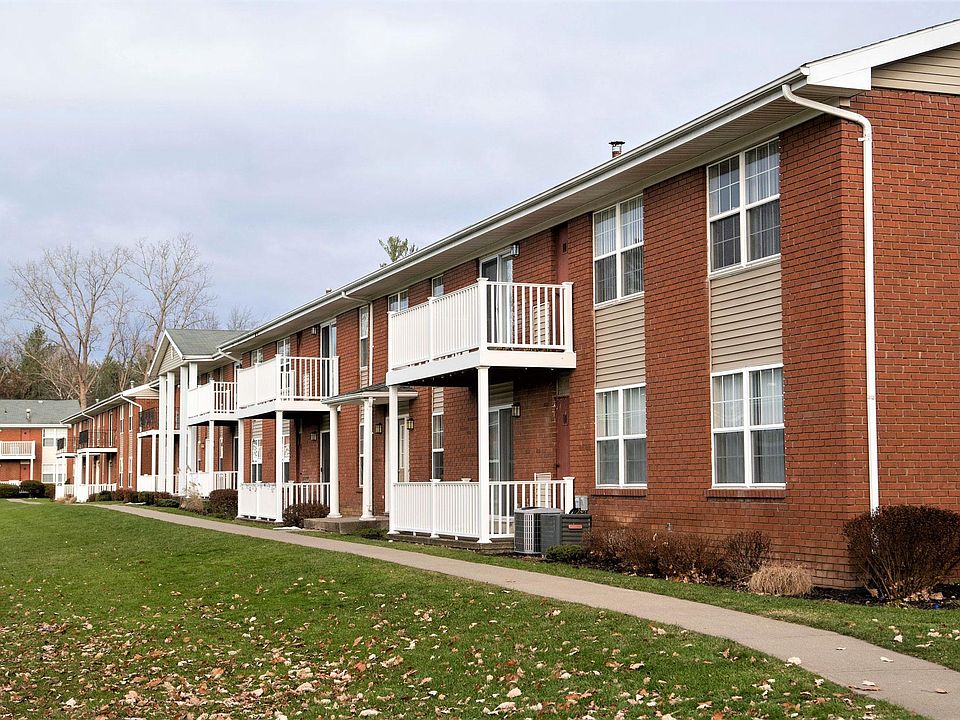 Niskayuna Gardens 1187 Hillside Ave Niskayuna NY Zillow