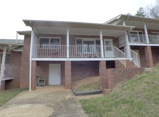 34 Townhouse Pl, Franklin, NC 28734