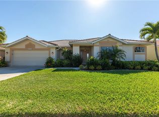 8230 Arborfield Ct, Fort Myers, FL 33912