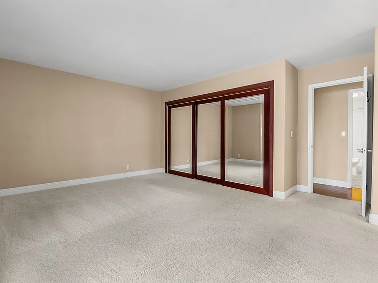 1517 Uppingham Dr — Photo 19
