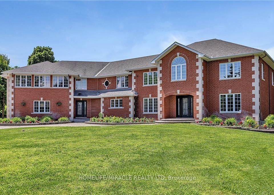 1st image of 141 Kerry Hill Cres