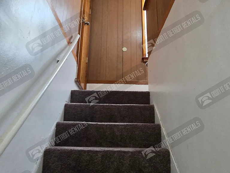 9245 Archdale St — Photo 12
