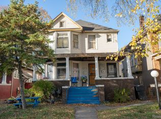 3673 Seyburn St, Detroit, MI 48214