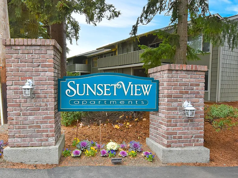 Sunset View — Photo 2