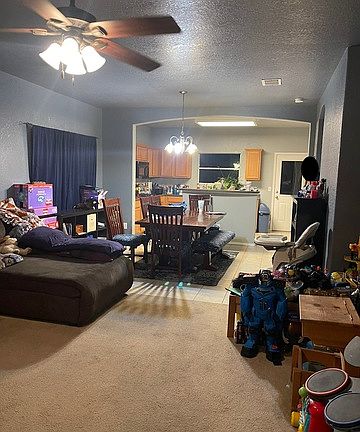 4th image of 1211 Pelican Pl