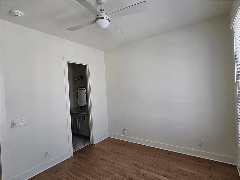 1294 Longreen Ter NW #2 — Photo 25