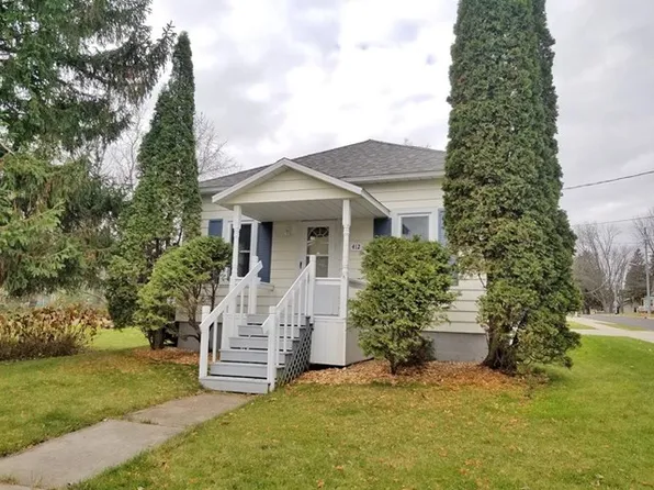 412 N Broadway Ave, Marshfield, WI 54449
