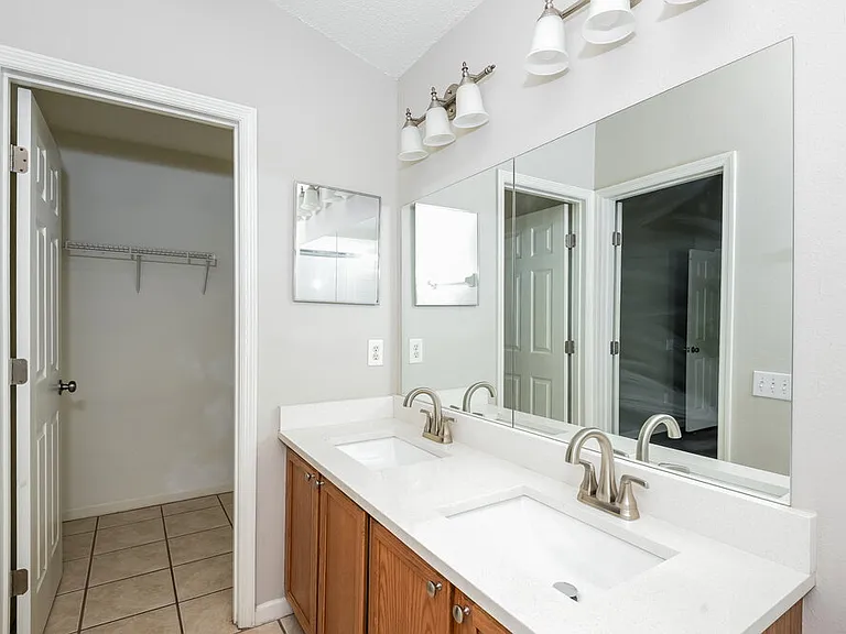 2845 Oak Shore Rd — Photo 11