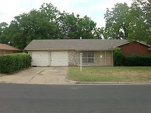 1st image of 3849 Grady St