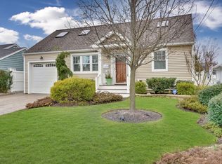 807 Lake Ave, Spring Lake, NJ 07762