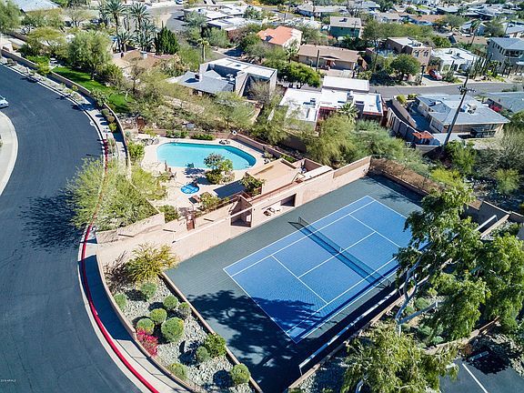 Tennis Pickle Ball Court(s)