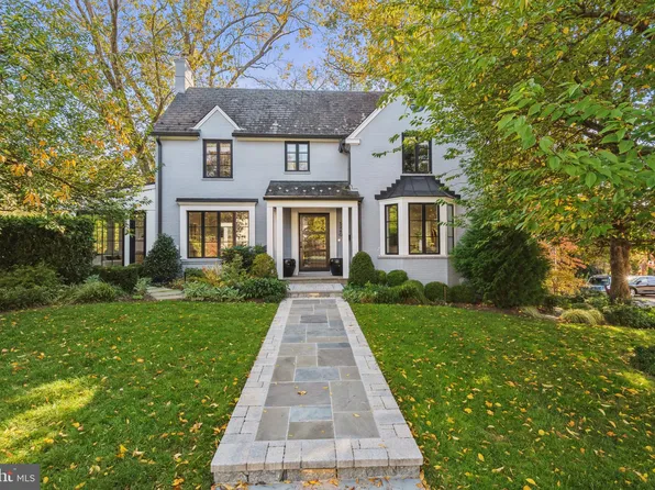 5260 Partridge Ln NW, Washington, DC 20016