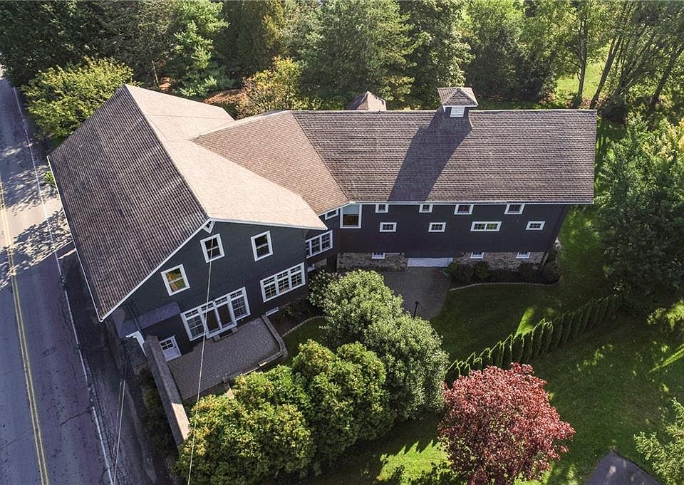 1st image of 60 Mitchell Rd
