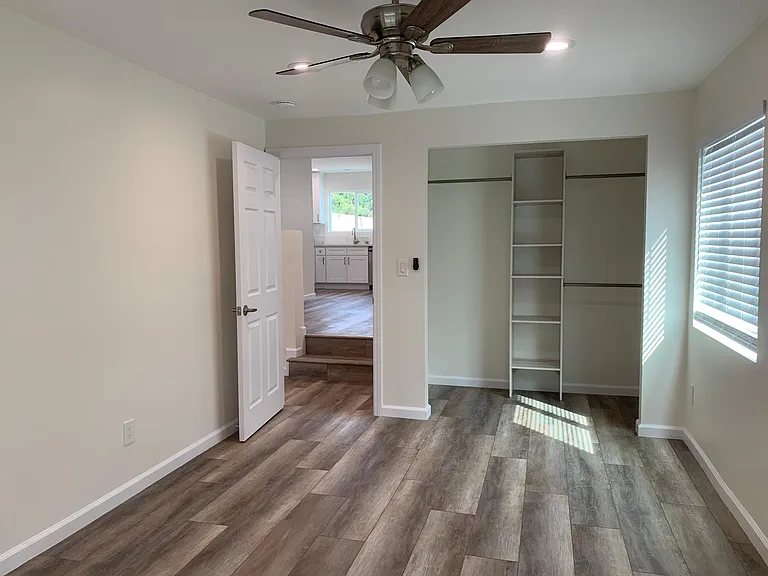 657 Quincy Ave #A — Photo 10