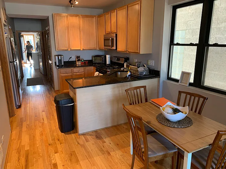 3244 N Sheffield Ave #1 — Photo 4