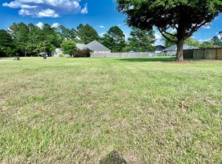 4 Lee Rd, Lakeland, GA 31635