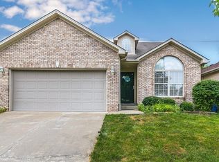 632 Green Valley Dr, Lexington, KY 40511