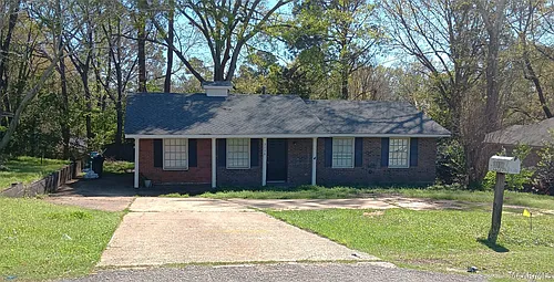 3136 Harrison Rd Photo 1