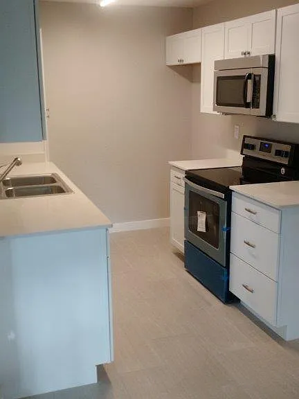 1807 Harbor Dr #B — Photo 7