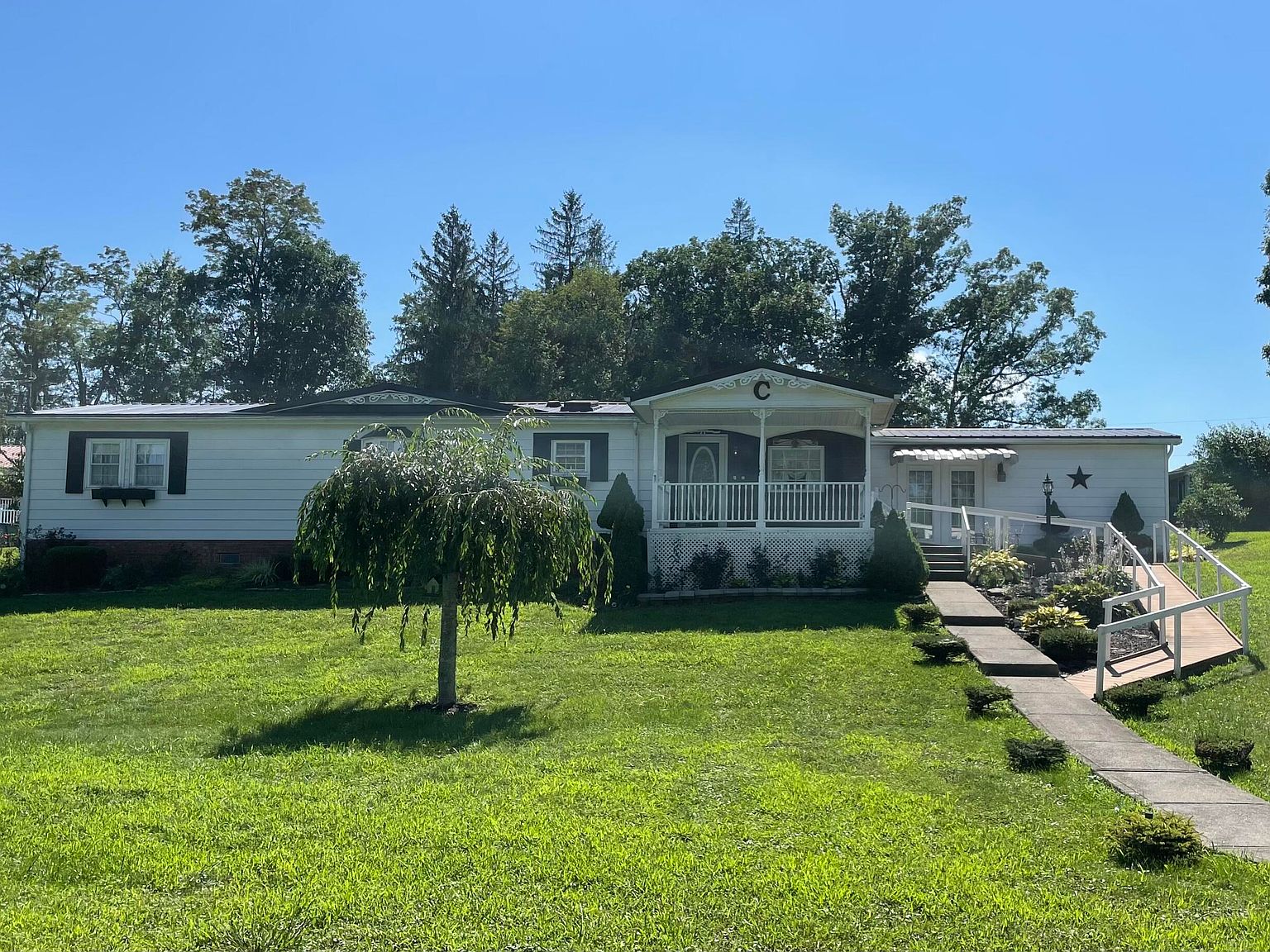 185 Sawyers St, Craigsville, WV 26205 Zillow