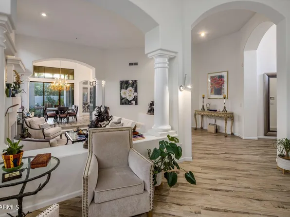 7705 E DOUBLETREE RANCH Road #30, Scottsdale, AZ 85258