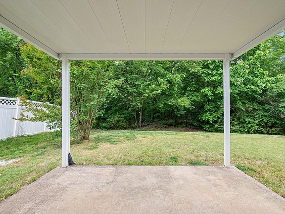 2nd image of 543 Creek Oak Dr