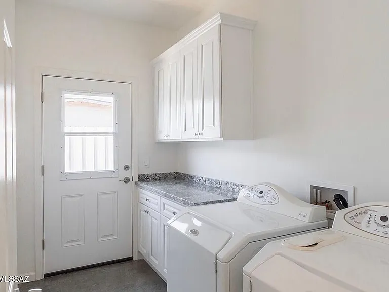 4153 E Bermuda St #2 — Photo 6