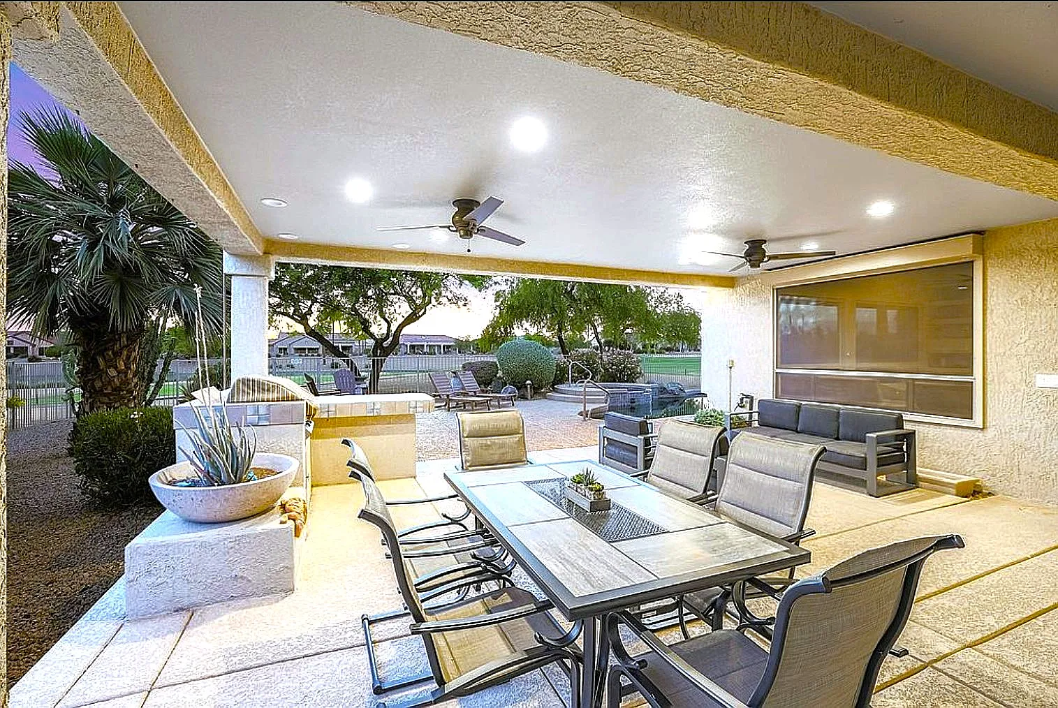 3 bed, 2466 sqft, $3,000 — Photo 4