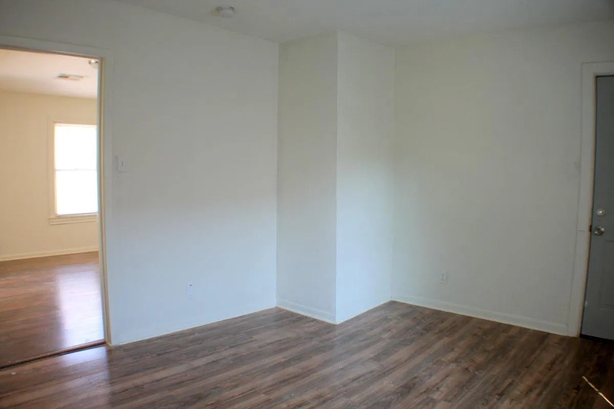 1 bed, 1.0 bath, 2632 sqft, $975 — Photo 4