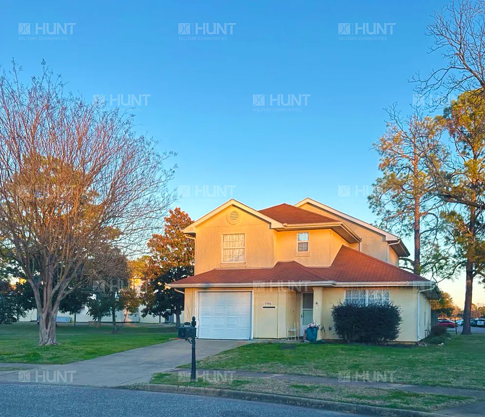 3 bed, 2.5 bath, 1783 sqft, $1,783 — Photo 1