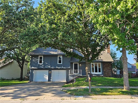 3rd image of 1300 NE 80th St