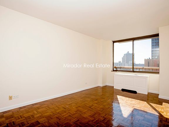 3rd image of 245 E 44th St APT 29B