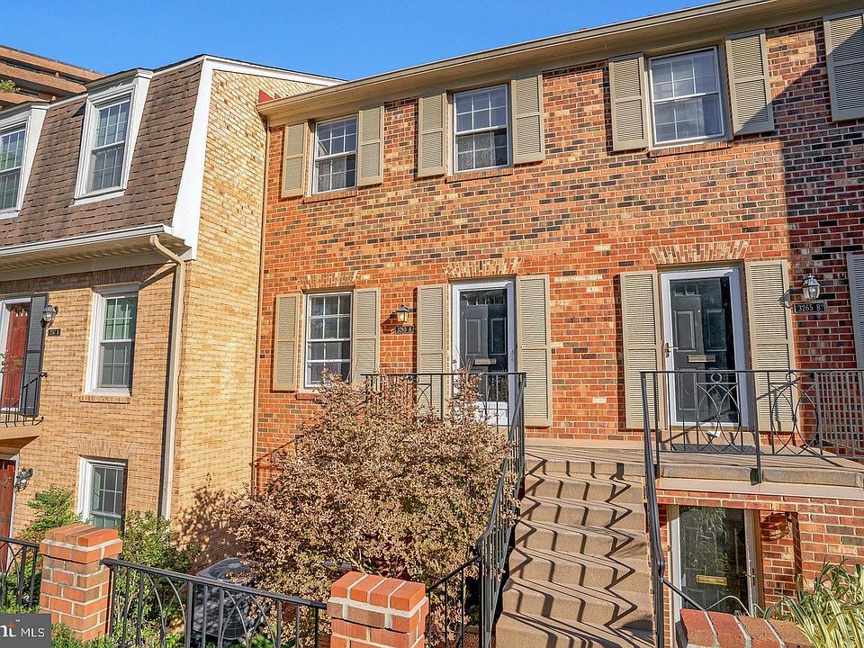 1st image of 3265 Sutton Pl NW