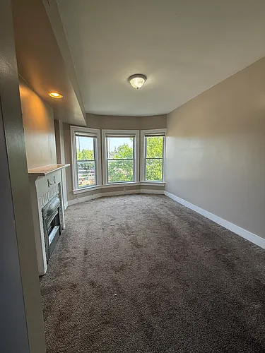 439 W Ferry St #6 Photo 1