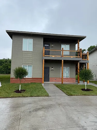 5549-51 N Bressler Dr Photo 1