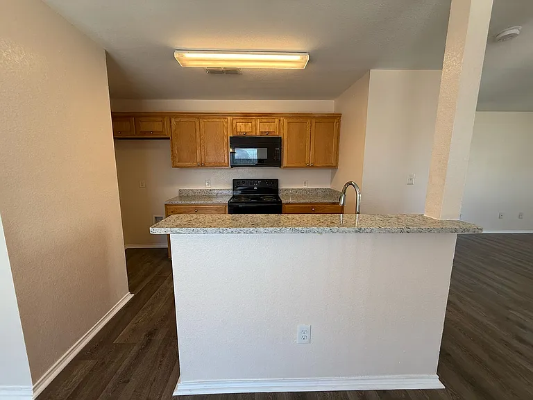 215 N Denton St #200 — Photo 8