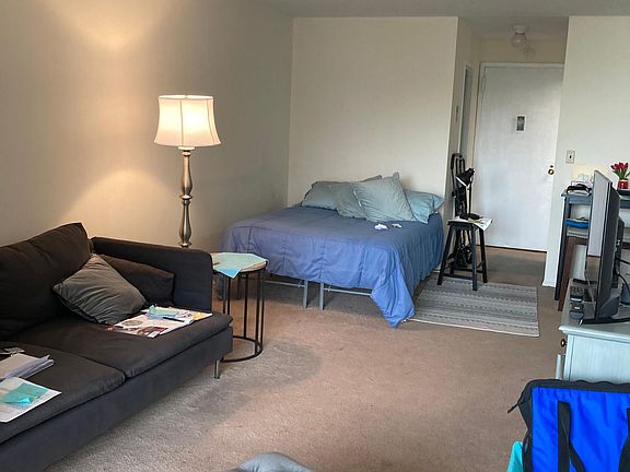 5th image of 1155 Warburton Ave APT 7P