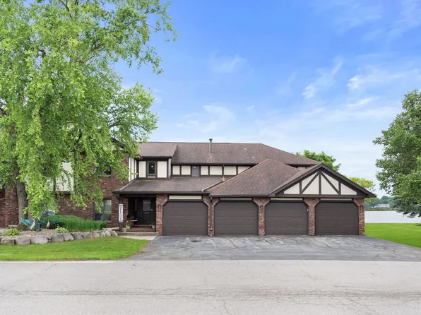 5015 Spinnaker Ln Unit B, Crown Point, IN 46307