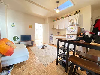 Rented by Nolita Group