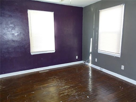4th image of 2404 N Hollywood Ave